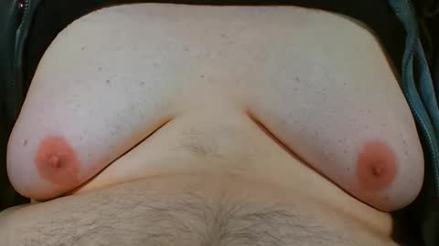 Snapshot of germanfatfemboy chatting on November 2025 08:35:01 AM germanfatfemboy online show from November 2025 08:35:01 AM