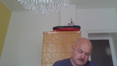 Snapshot of gernelecker chatting on May 2026 09:27:02 AM gernelecker online show from May 2026 09:27:02 AM