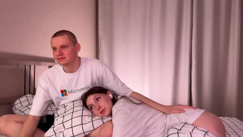 Liz and Mark online show from December 2024 08:49:02 PM