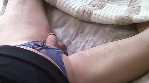 Snapshot of getmehard4213 chatting on October 2025 04:37:01 PM Luscious online show from October 2025 04:37:01 PM