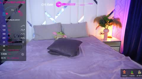 Ur Foxie online show from December 2024 04:50:01 PM