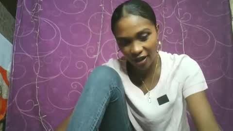 gggloria online show from March 2026 06:39:01 AM