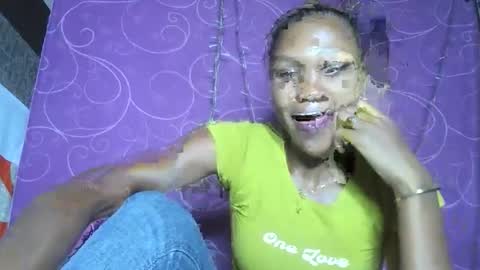 Snapshot of gggloria chatting on April 2026 01:50:01 PM gggloria online show from April 2026 01:50:01 PM
