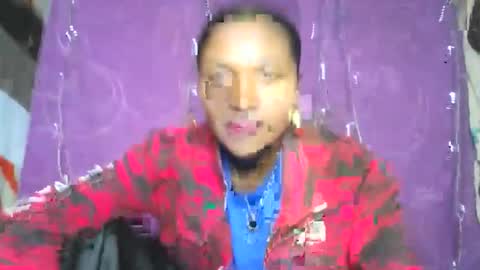 Snapshot of gggloria chatting on May 2026 05:18:02 PM gggloria online show from May 2026 05:18:02 PM