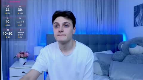 Alex online show from November 2025 07:05:02 PM