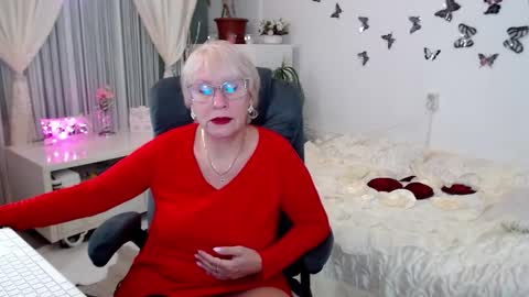 Ghertrudequeen online show from October 2025 03:37:02 AM