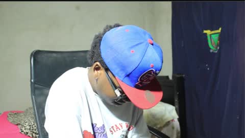 ghettolife2020 online show from October 2025 02:36:02 AM