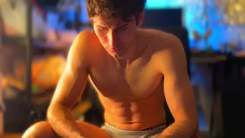 big boy ghost face online show from October 2025 05:33:01 PM