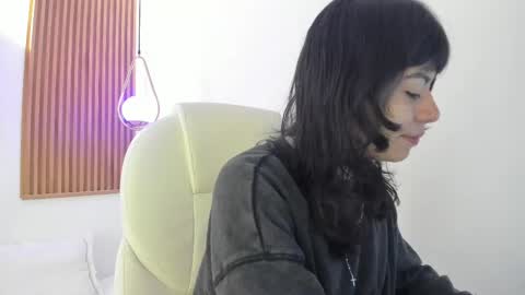 Milaa online show from April 2026 12:22:02 PM