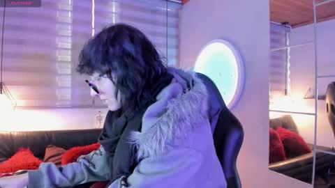 Allison  online show from March 2026 08:25:02 PM