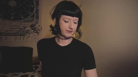 ghoticspectre online show from March 2026 04:37:01 PM