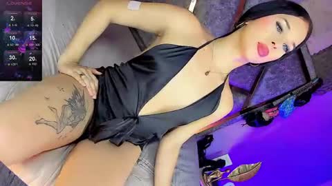 Snapshot of gia21xxx chatting on June 2026 05:19:02 PM Gia Ferrara online show from June 2026 05:19:02 PM