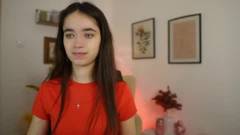 Snapshot of gia_paige18 chatting on February 2026 02:06:01 PM Gia Paige18 online show from February 2026 02:06:01 PM