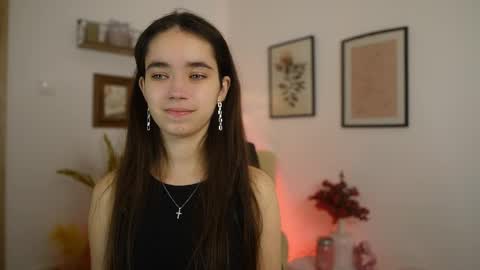 Snapshot of gia_paige18 chatting on February 2026 07:12:01 PM Gia Paige18 online show from February 2026 07:12:01 PM