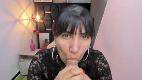 G I A  FOX online show from November 2025 02:06:02 PM