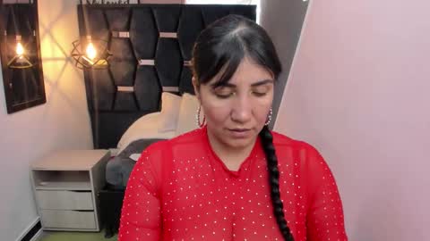 G I A  FOX online show from December 2025 05:08:02 PM