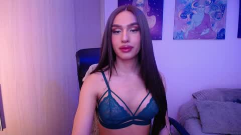 Gia Mint  online show from May 2026 02:41:01 AM