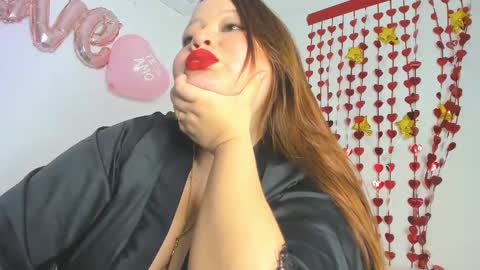 Snapshot of gianna_curv chatting on February 2025 07:17:02 PM Gianna online show from February 2025 07:17:02 PM