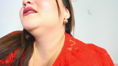 Snapshot of gianna_curv chatting on February 2025 09:25:02 PM Gianna online show from February 2025 09:25:02 PM