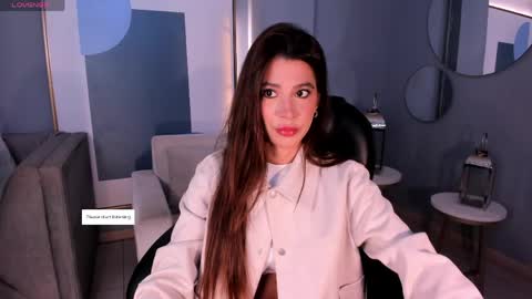 Snapshot of giannawatson chatting on June 2026 11:21:01 AM online show from June 2026 11:21:01 AM
