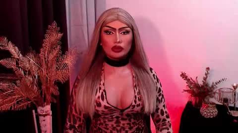 Gia X online show from January 2026 07:22:01 AM