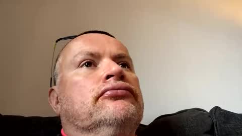 giddyup2222222 online show from April 2026 04:48:01 PM