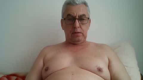 gigi1970 online show from April 2026 09:03:02 AM