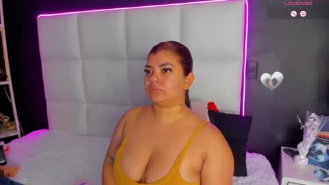 Gigi  online show from May 2026 12:21:02 PM