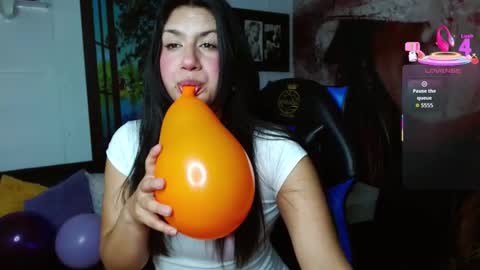 Gigi 3 online show from November 2025 04:27:01 AM