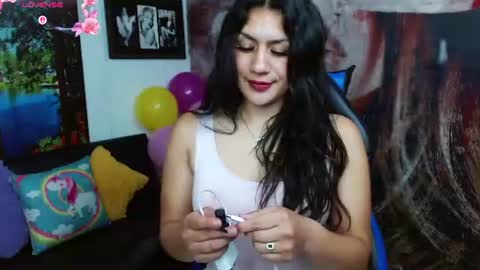 Snapshot of gigi_gilt_ chatting on July 2026 09:28:02 PM Gigi 3 online show from July 2026 09:28:02 PM