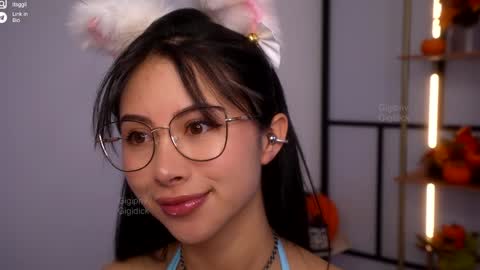 80 off in my OF gigipriv  online show from November 2025 12:48:01 PM