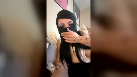 gigibadazz online show from July 2026 12:09:02 AM