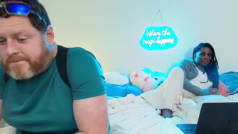 Snapshot of gigimcfee chatting on September 2025 04:03:01 AM G Money online show from September 2025 04:03:01 AM