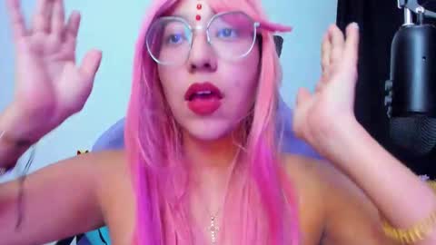 Snapshot of gigimooon chatting on November 2025 05:06:01 AM gigimooon online show from November 2025 05:06:01 AM