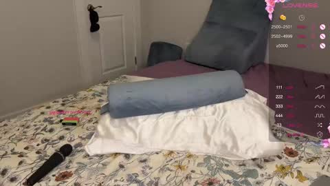 gigi online show from March 2025 09:15:01 PM