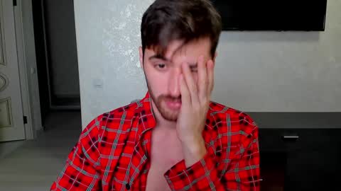 gilbertogonzales online show from January 2025 05:17:02 PM