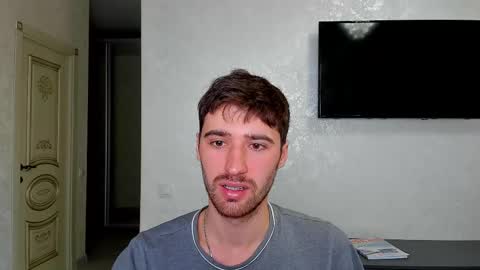 gilbertogonzales online show from March 2025 05:05:02 AM