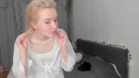 Gin online show from February 2026 06:36:02 AM