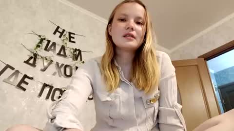 Snapshot of ginger_anna_est chatting on June 2026 08:00:02 PM Ginger Anna online show from June 2026 08:00:02 PM