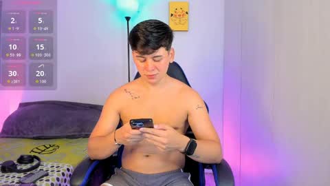 Snapshot of gingertwink_n chatting on May 2026 11:12:02 PM Josh Mills online show from May 2026 11:12:02 PM