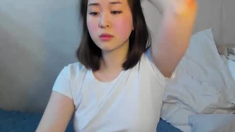 Snapshot of ginnycherry chatting on April 2026 11:17:02 PM Ginny online show from April 2026 11:17:02 PM