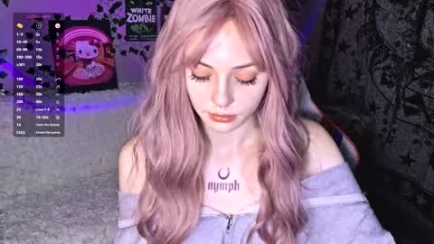 Snapshot of ginnyhotbeat chatting on September 2025 05:35:01 PM Ginny online show from September 2025 05:35:01 PM