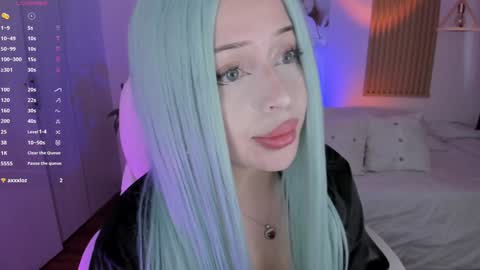 Kendall online show from January 2025 02:39:01 PM