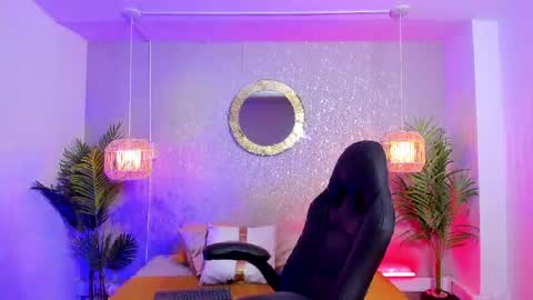 Snapshot of gio_carangi chatting on April 2026 03:04:02 AM Gio Carangi online show from April 2026 03:04:02 AM