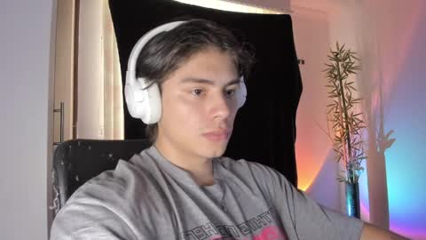 GioRusso online show from April 2026 08:57:02 PM