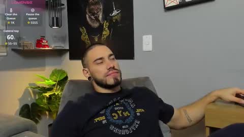 Giorgio leone online show from December 2025 11:33:02 PM