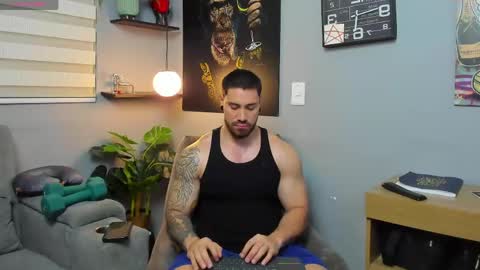 Giorgio leone online show from April 2026 12:38:02 AM