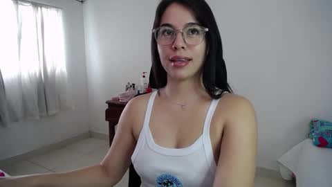 GIO RIVERA online show from October 2025 03:20:02 PM