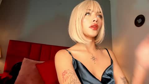 Snapshot of giovanna_oliveira chatting on May 2026 05:49:01 AM Giovanna online show from May 2026 05:49:01 AM
