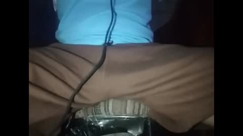 GuidoGiovan online show from January 2025 05:03:02 AM